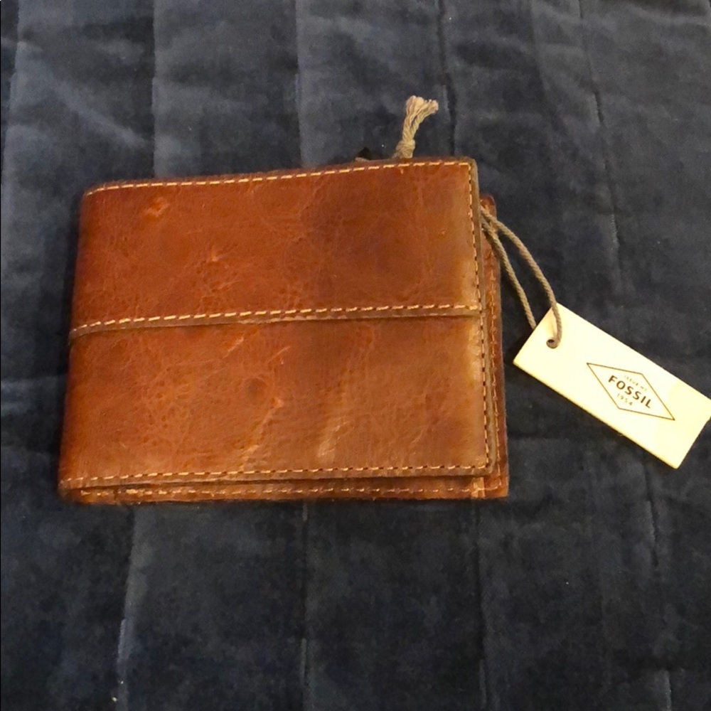 Men’s fossil leather wallet